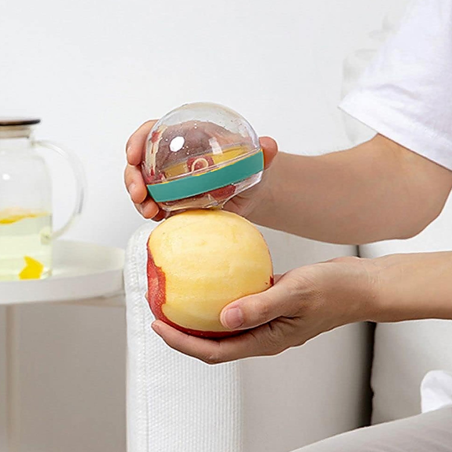 Multifunctional Round Peeler (1 Pc / Mix Color)