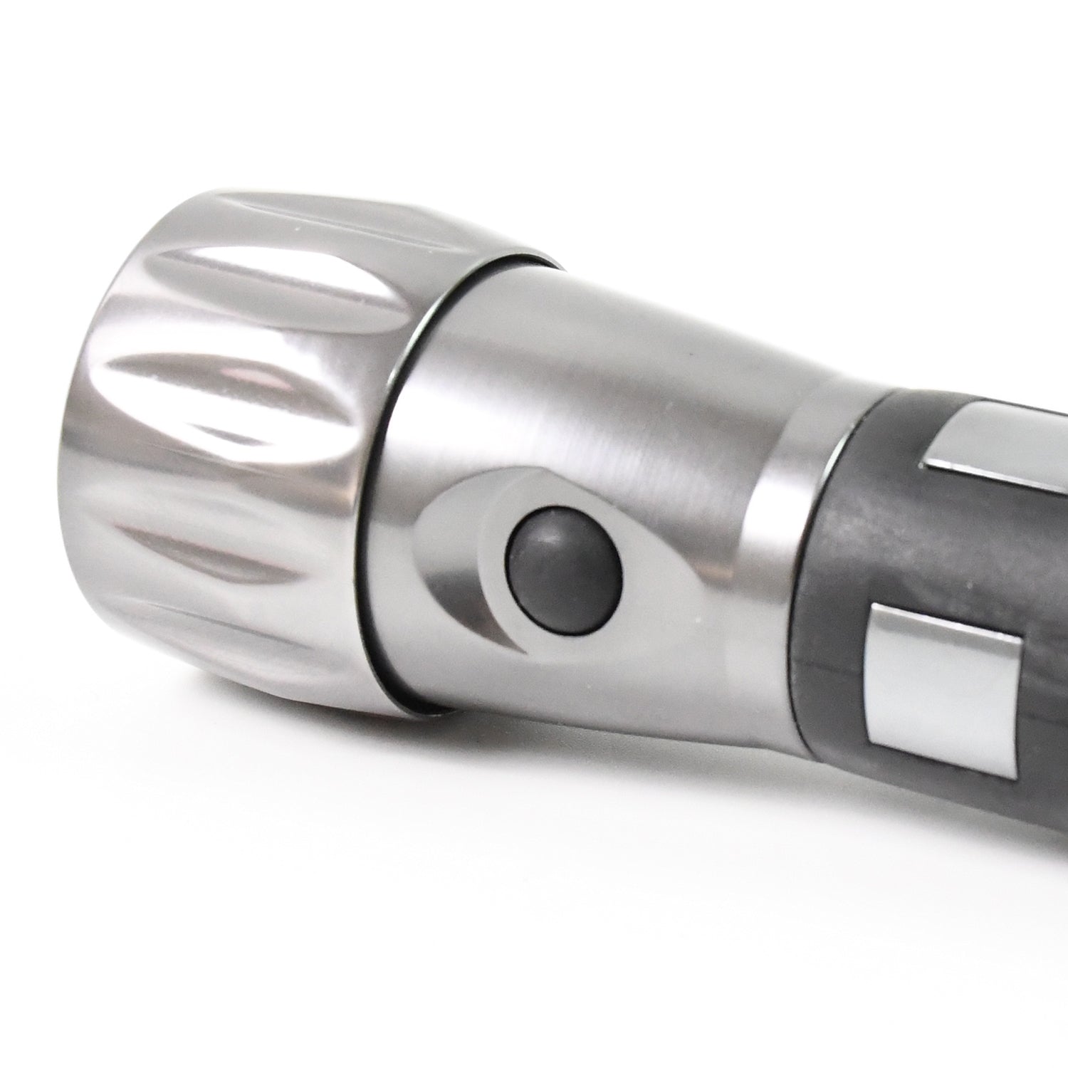 Aluminium Led/Xenon rubber grip Handtourch (3*1.5V AAA batteries / Not Included)-Home Improvement-AniGuess-AniGuess