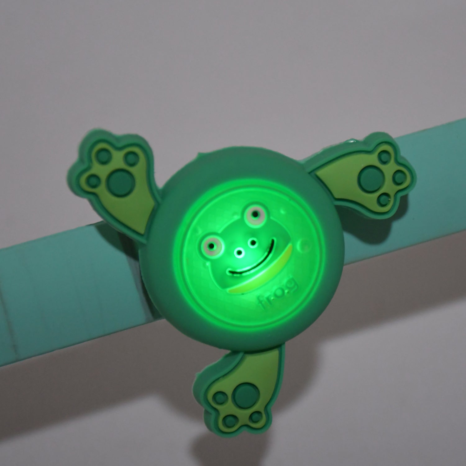 LED Light & Spinning Slap Kids Cartoon Bracelet Wrist Band (1 Pc / Mix Design)-Toys & Games-AniGuess-AniGuess