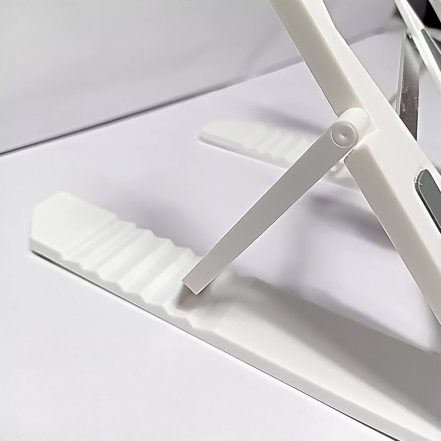 Multi-Position Adjustable Tablet / mobile Phone / bracket Holder (1 Pc)-mobile accessories-AniGuess-AniGuess