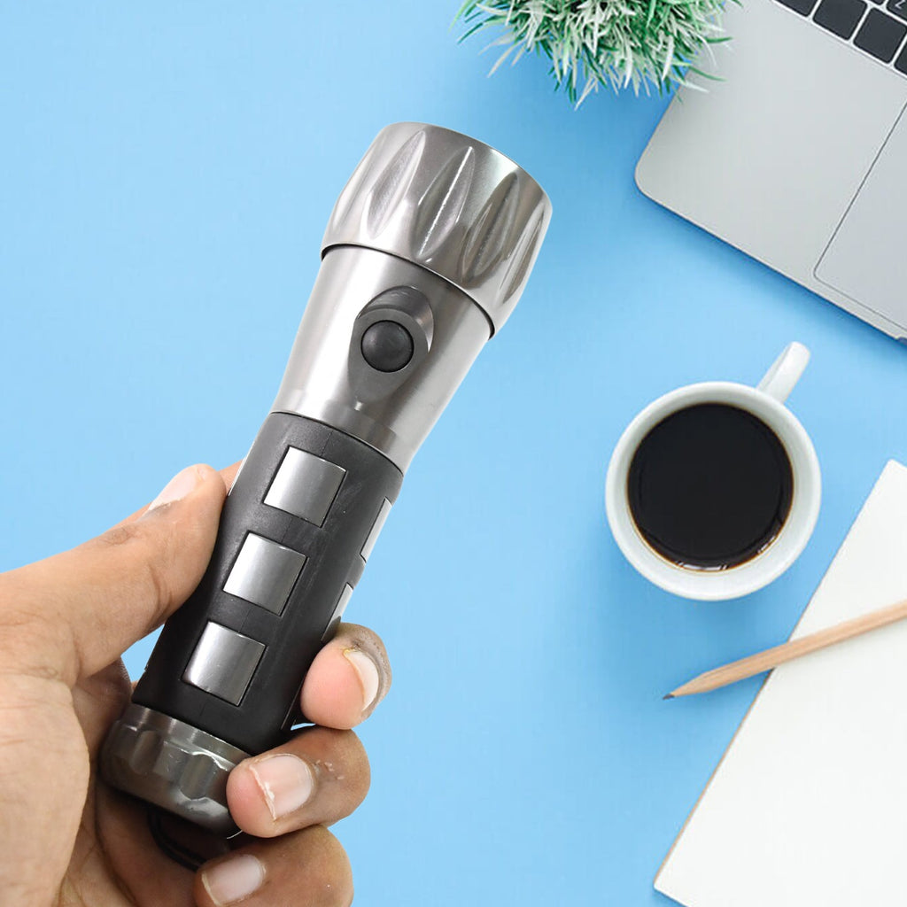Aluminium Led/Xenon rubber grip Handtourch (3*1.5V AAA batteries / Not Included)-Home Improvement-AniGuess-AniGuess