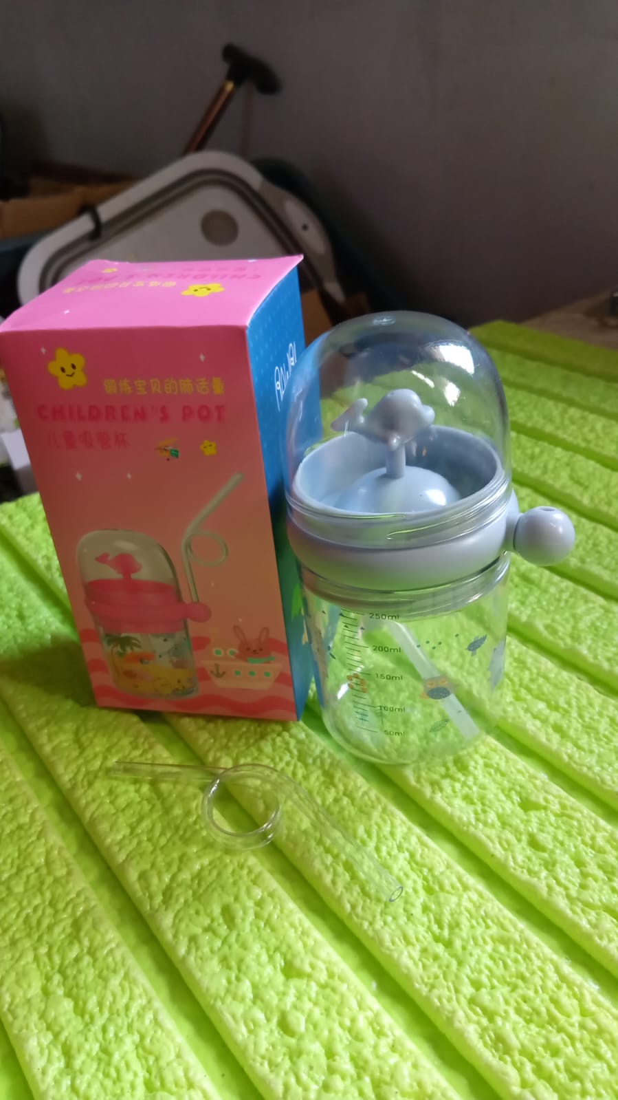 Whale Spray Sippy Cup (1 Pc): Straw, Lid, Spill-Proof, Fun Water Play-Baby-AniGuess-AniGuess