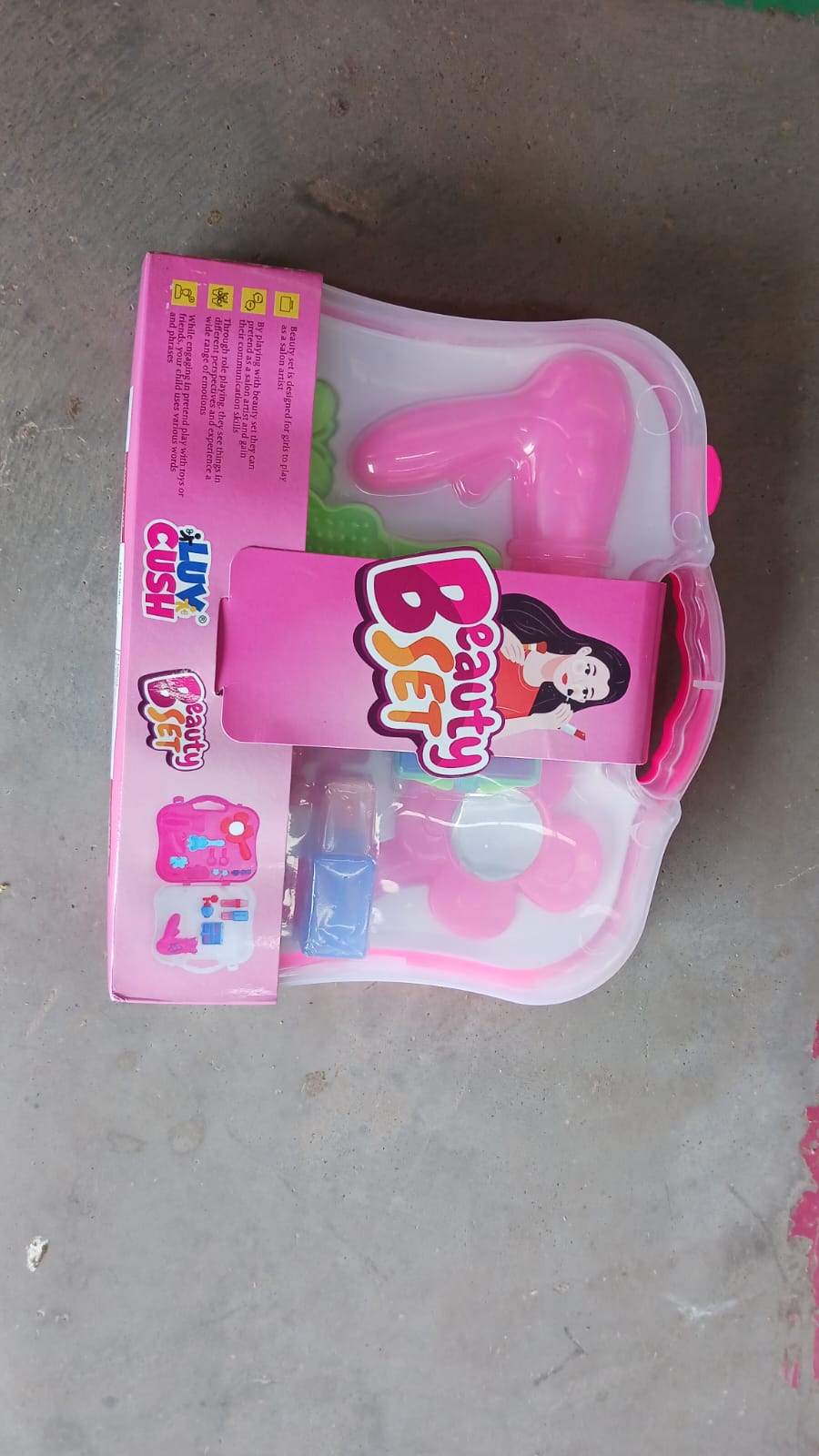 Briefcase Beauty toy, Beauty Set with (1 Set)-Toys & Games-AniGuess-AniGuess