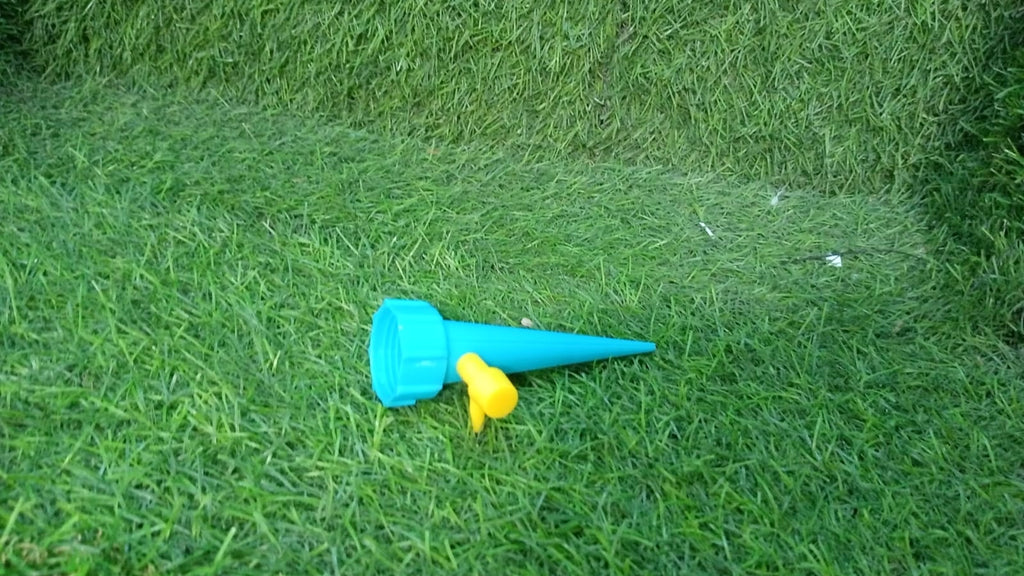 Plant Watering Spikes Sprinkler self Watering Spikes Water dripper for Plants-Outdoor Living-AniGuess-AniGuess