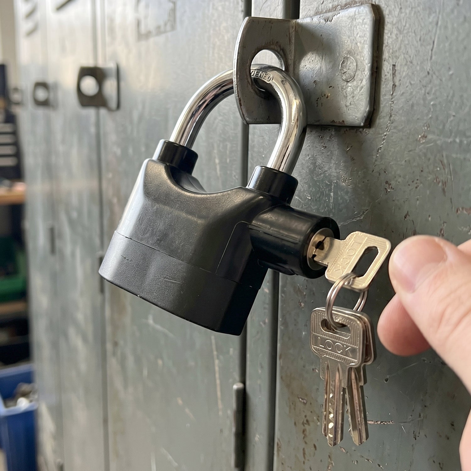 Heavy Duty Security Alarm Padlock with Built In Sound Alert System With 3 keys-Home Improvement-AniGuess-AniGuess