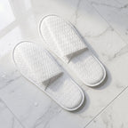 Disposable Hotel Slippers for Guests (1 Pair)